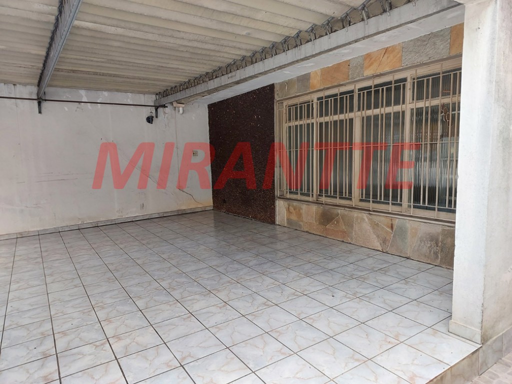 Sobrado de 285m² com 3 quartos em Santana