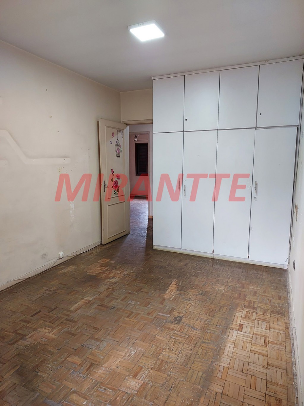Sobrado de 285m² com 3 quartos em Santana