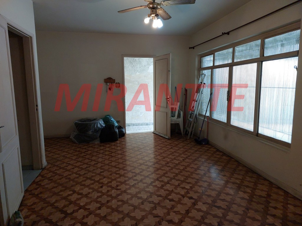 Sobrado de 285m² com 3 quartos em Santana