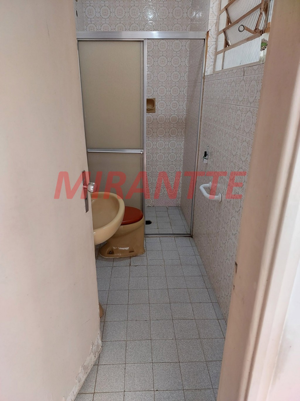 Sobrado de 285m² com 3 quartos em Santana