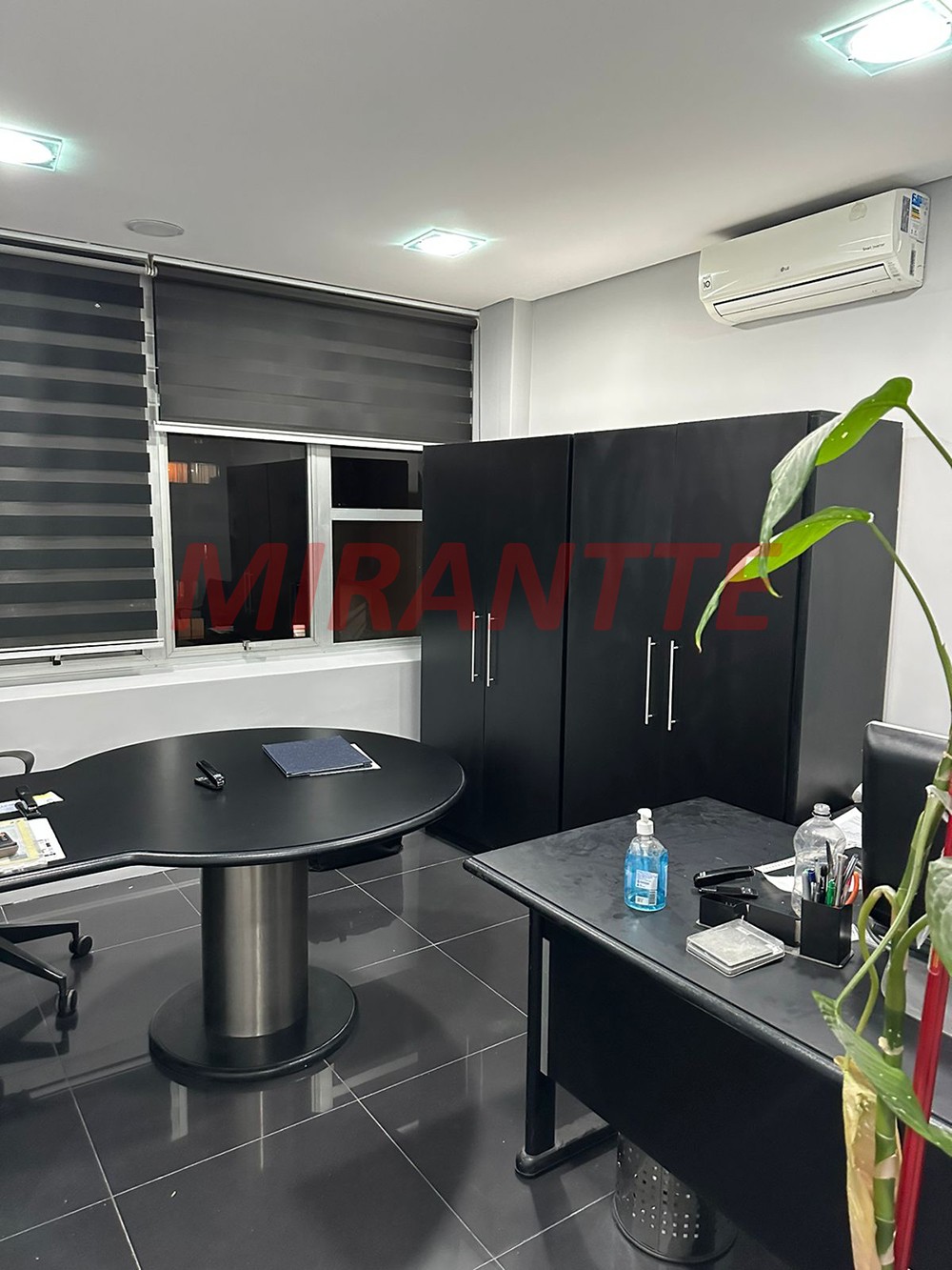 Conjunto comercial de 65m² em Vila Buarque