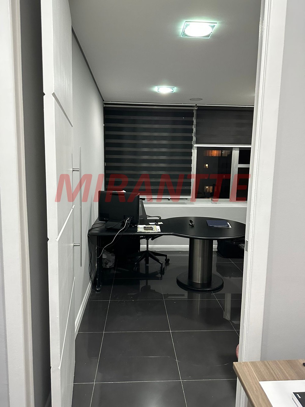Conjunto comercial de 65m² em Vila Buarque
