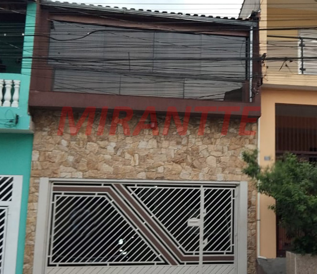 Sobrado de 213m² com 4 quartos em Parque Continental II