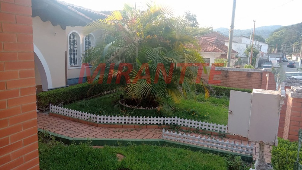 Casa terrea de 280m² com 3 quartos em Horto Florestal