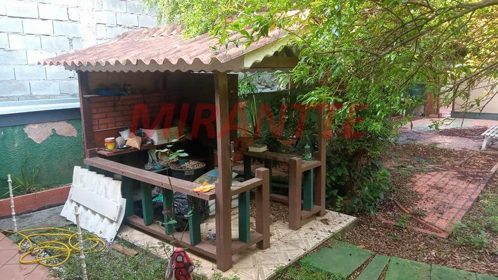 Casa terrea de 280m² com 3 quartos em Horto Florestal
