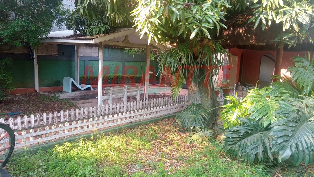 Casa terrea de 280m² com 3 quartos em Horto Florestal