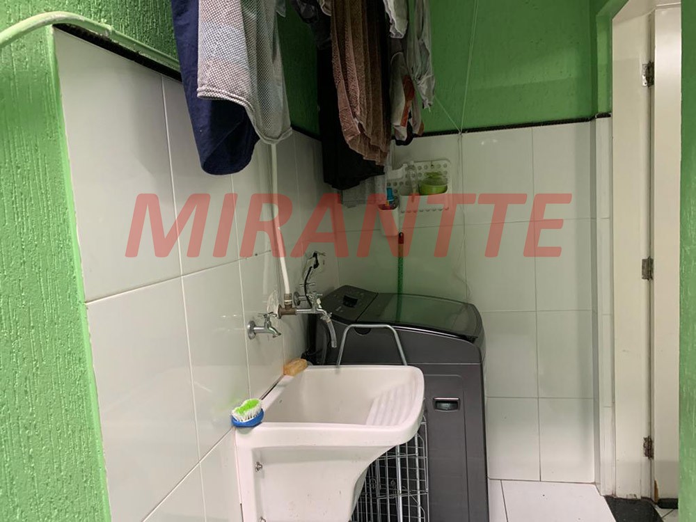 Sobrado de 180m² com 3 quartos em Vila Gustavo