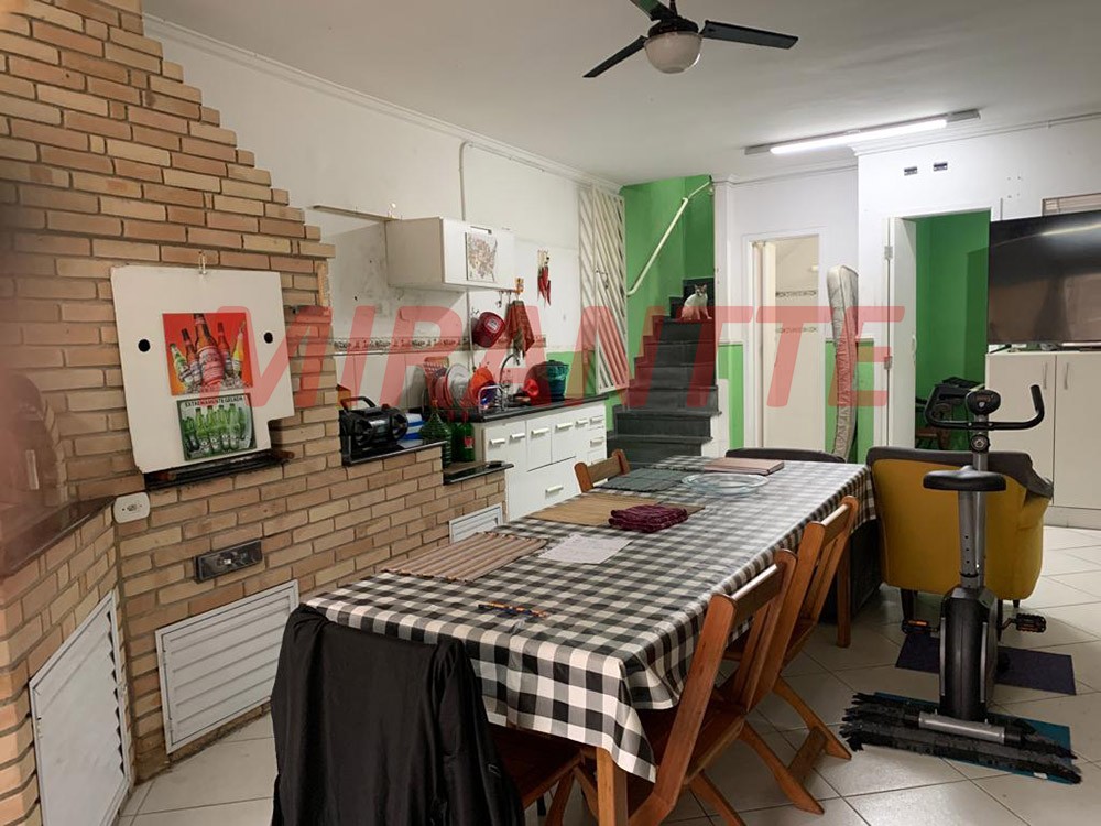 Sobrado de 180m² com 3 quartos em Vila Gustavo