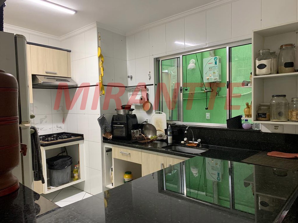 Sobrado de 180m² com 3 quartos em Vila Gustavo