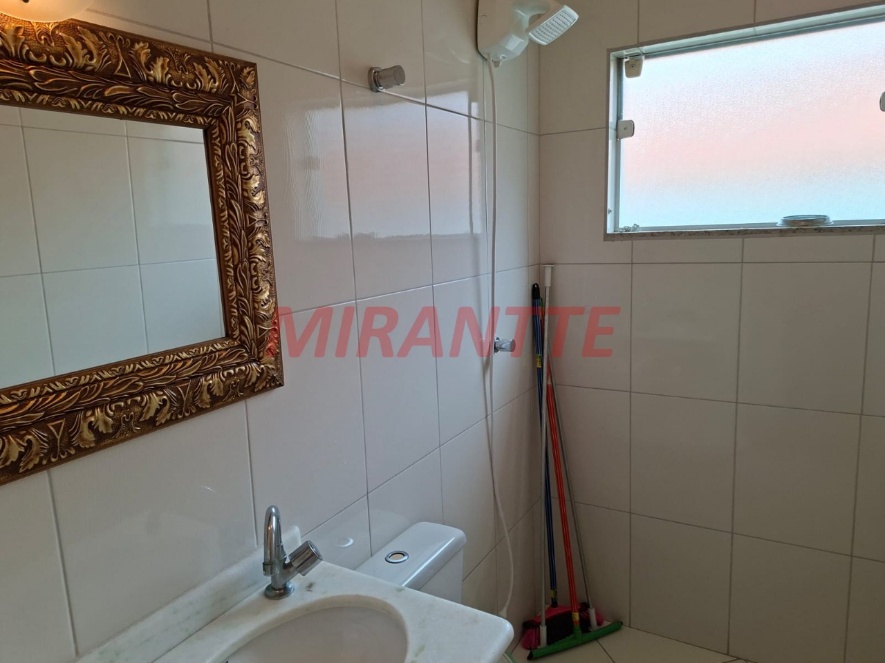 Sobrado de 188m² com 3 quartos em Vila Nova Mazzei