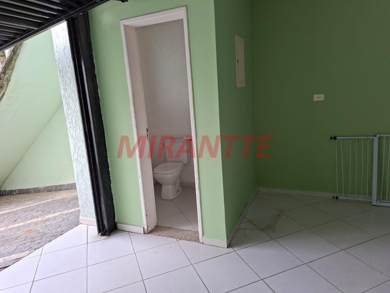 Sobrado de 188m² com 3 quartos em Vila Nova Mazzei