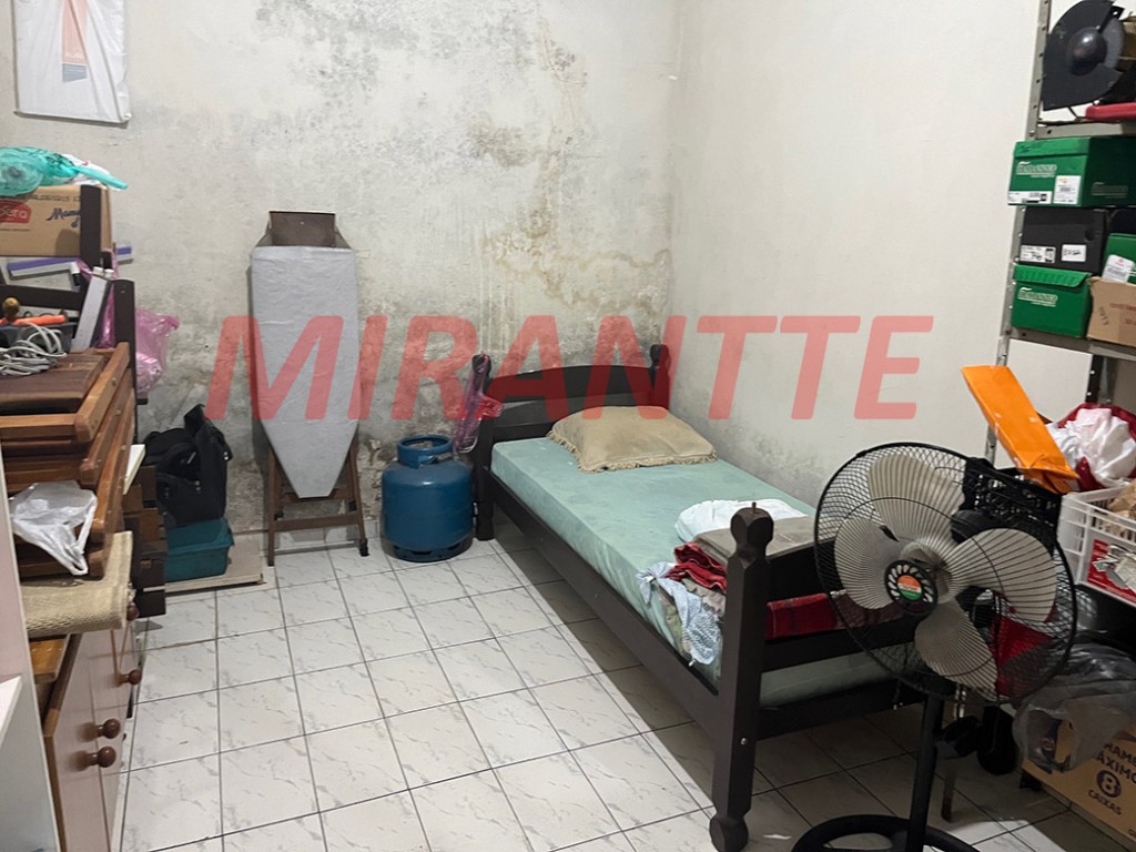 Terreno de 122m² em Santana