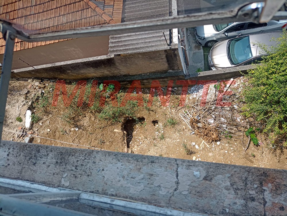 Comercial de 400m² em Imirim