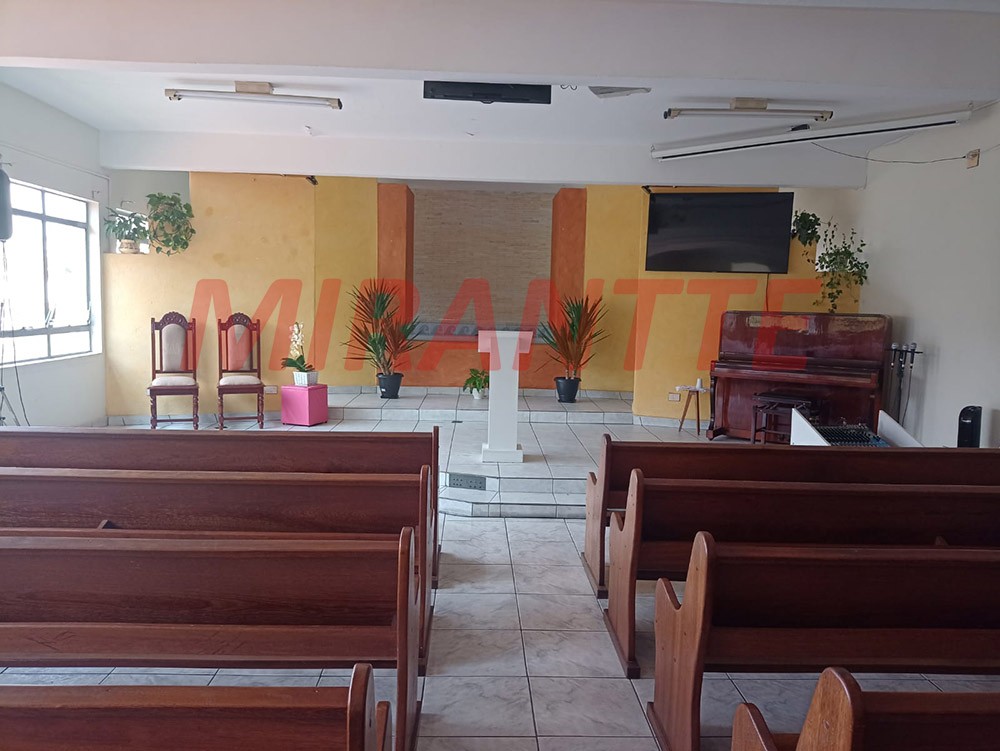 Comercial de 400m² em Imirim