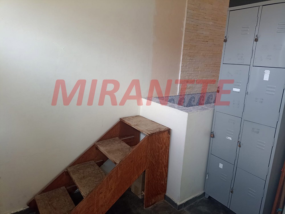 Comercial de 400m² em Imirim