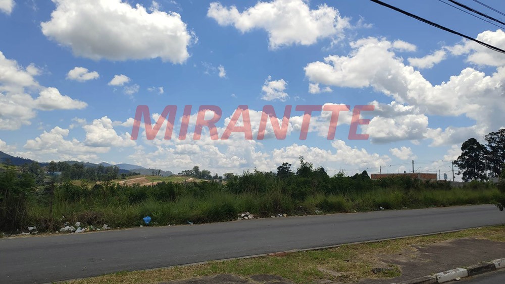 Terreno de m² em Jardim São João