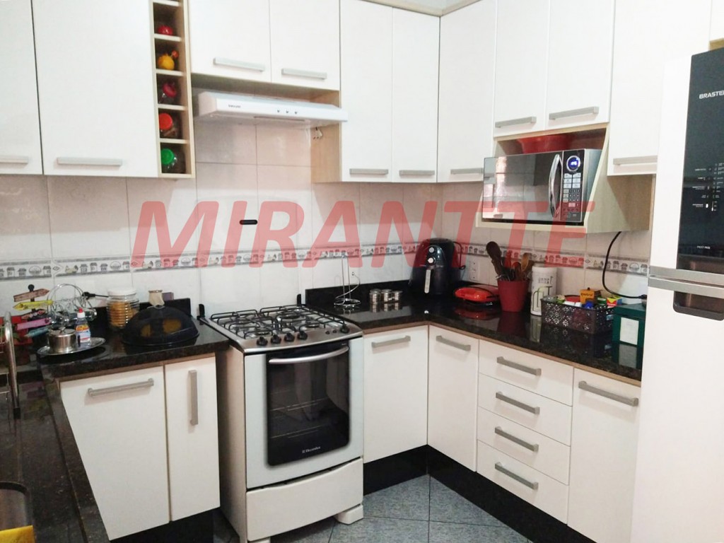 Sobrado de 231m² com 3 quartos em Jardim Gracinda