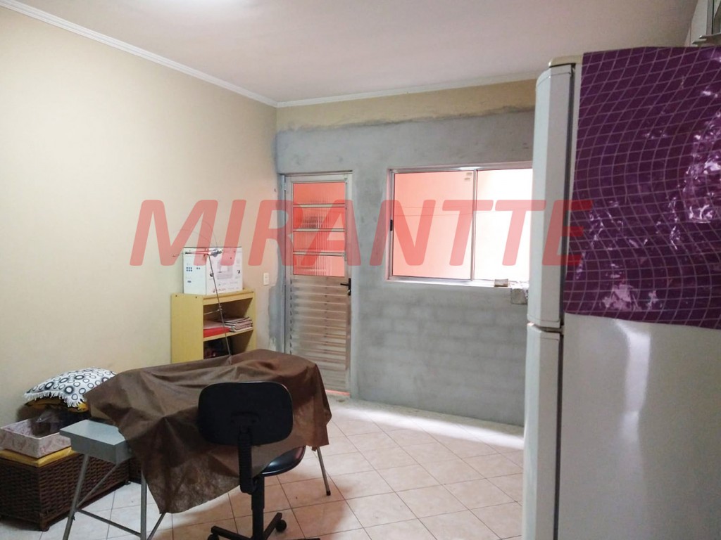 Sobrado de 231m² com 3 quartos em Jardim Gracinda