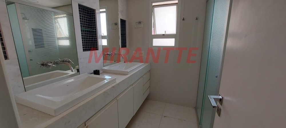Apartamento de 264m² com 4 quartos em Santana