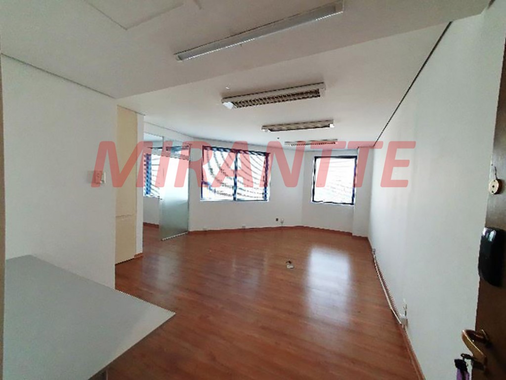 Conjunto comercial de 68m² em Cidade Monções