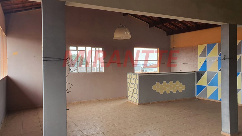 Casa terrea de 237m² com 5 quartos em Vila Nivi
