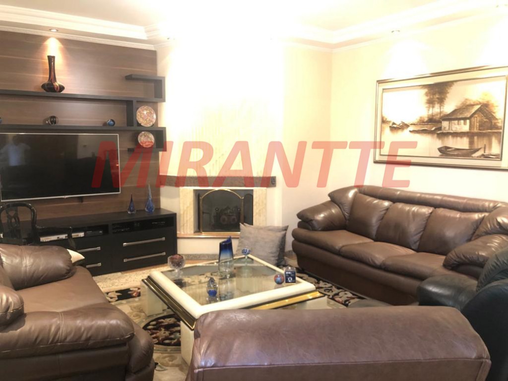 Casa terrea de 290m² com 3 quartos em Barro Branco
