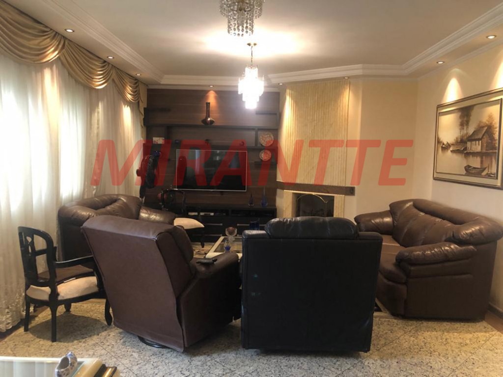 Casa terrea de 290m² com 3 quartos em Barro Branco