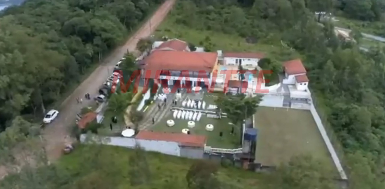 Casa terrea de 660m² com 5 quartos em Jardim Santana – Mairiporã