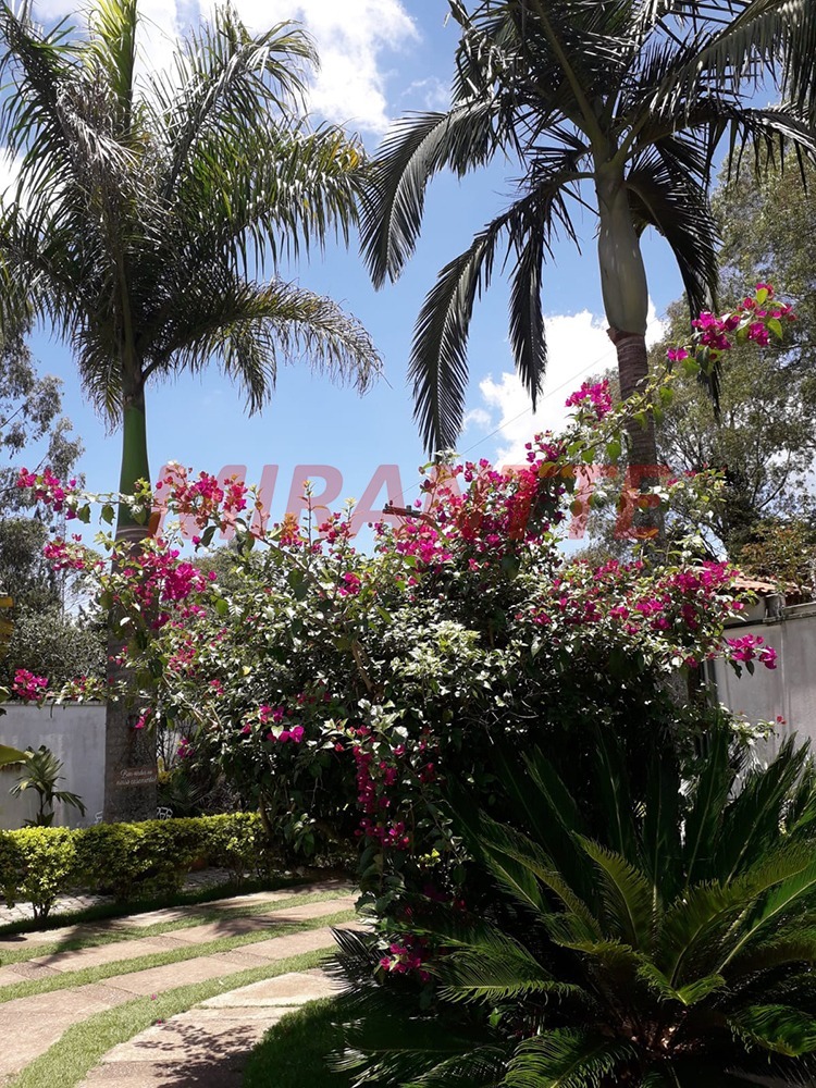 Casa terrea de 660m² com 5 quartos em Jardim Santana – Mairiporã