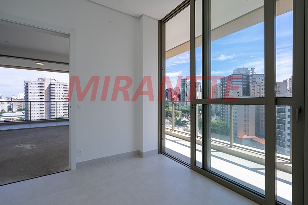 Apartamento de 294m² com 4 quartos em Ibirapuera