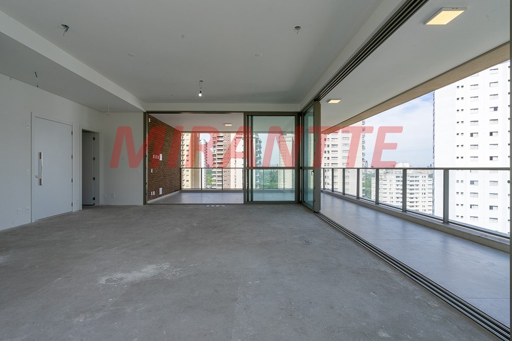 Apartamento de 294m² com 4 quartos em Ibirapuera