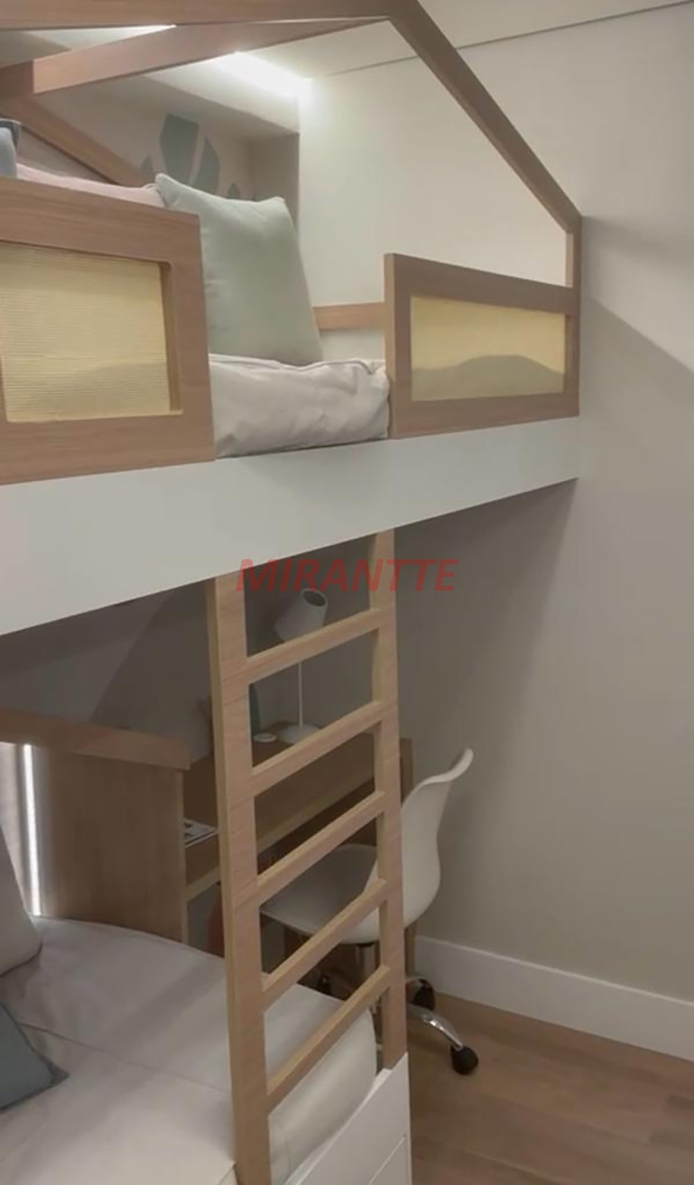 Apartamento de 75m² com 3 quartos em Santana