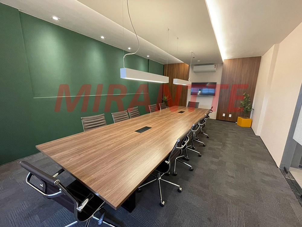 Comercial de 37m² em Vila Pedro Moreira