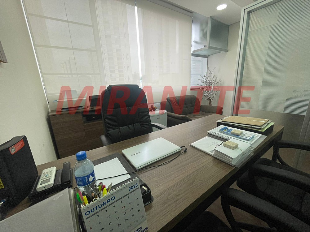 Comercial de 37m² em Vila Pedro Moreira
