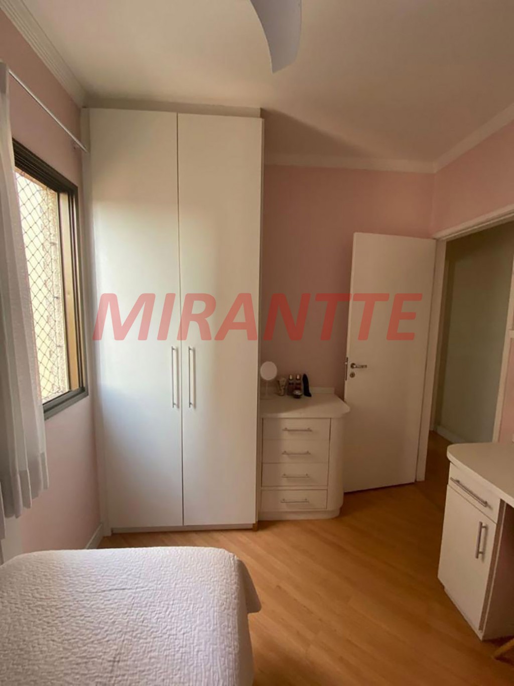 Apartamento de 105m² com 3 quartos em Santana
