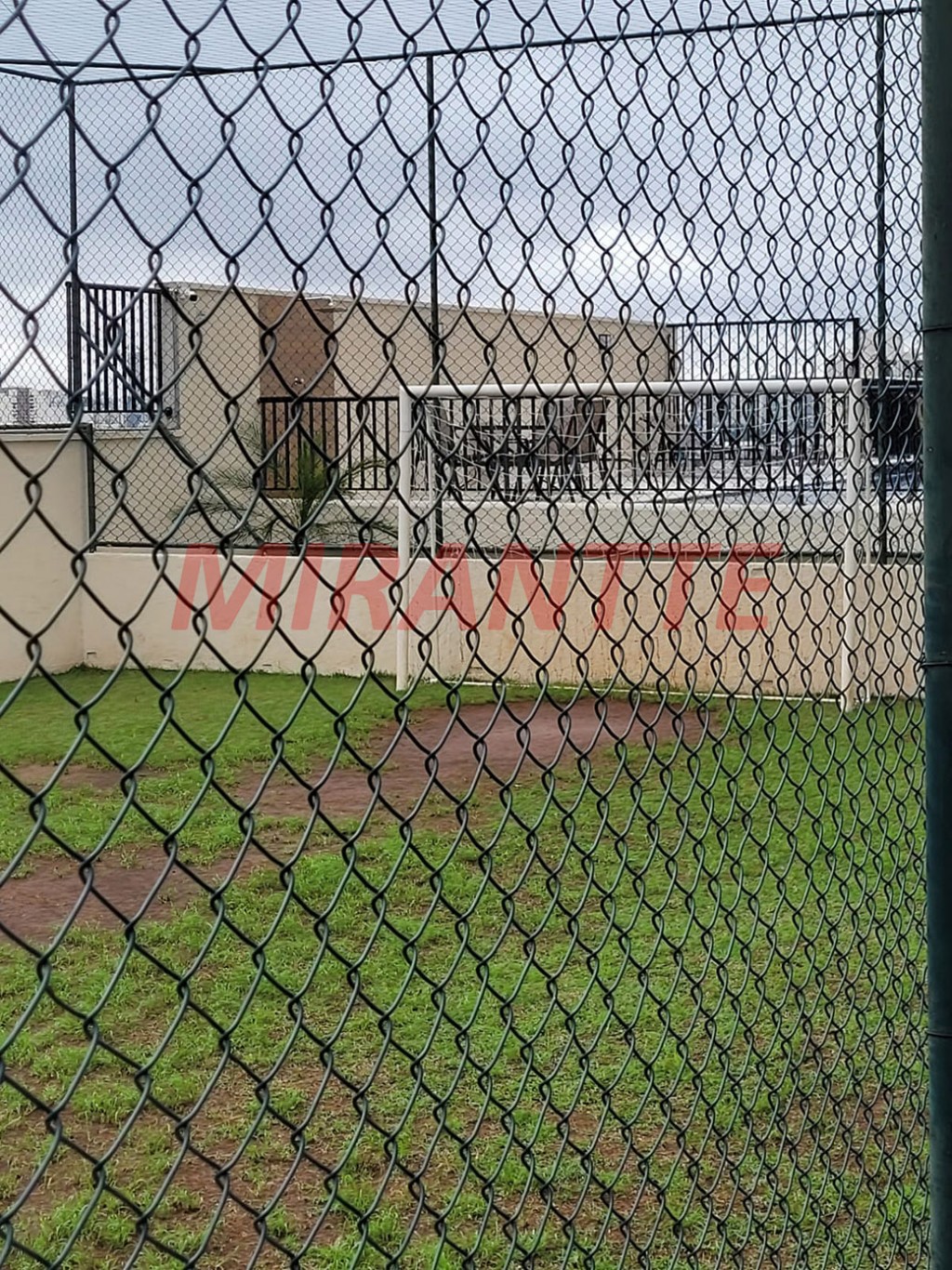 Apartamento de 60m² com 2 quartos em Vila Leonor