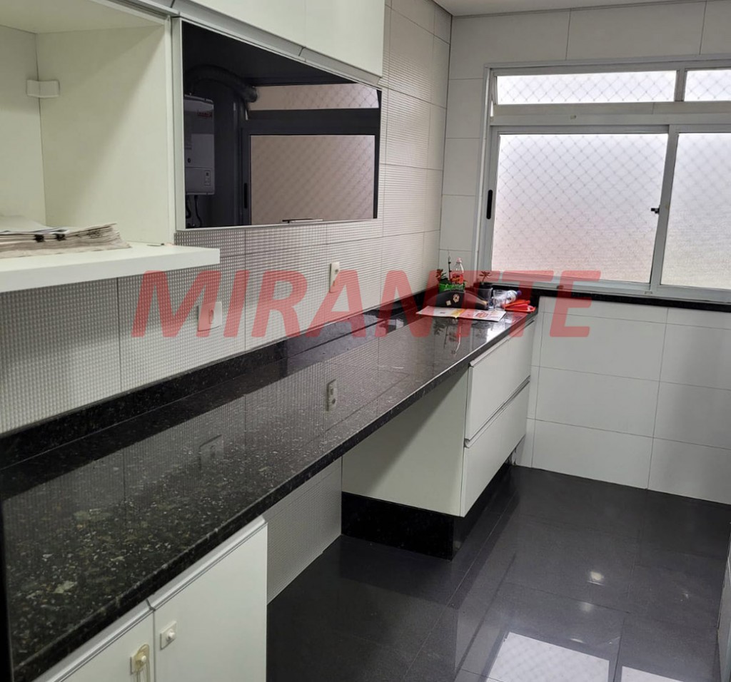 Apartamento de 60m² com 2 quartos em Vila Leonor