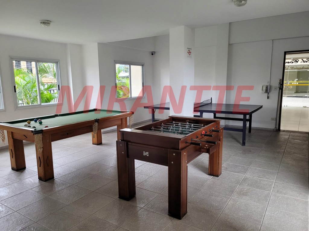 Apartamento de 60m² com 2 quartos em Vila Leonor