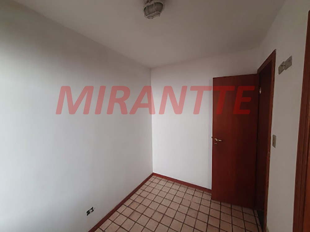 Cond. fechado de 472m² com 5 quartos em Alphaville