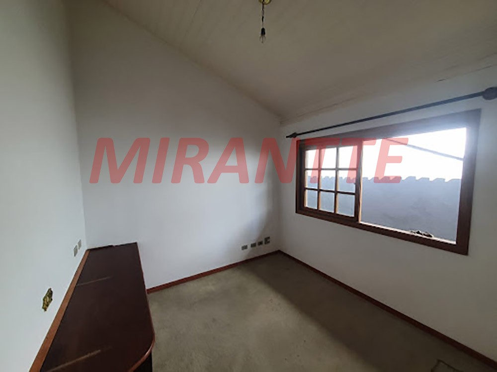 Cond. fechado de 472m² com 5 quartos em Alphaville