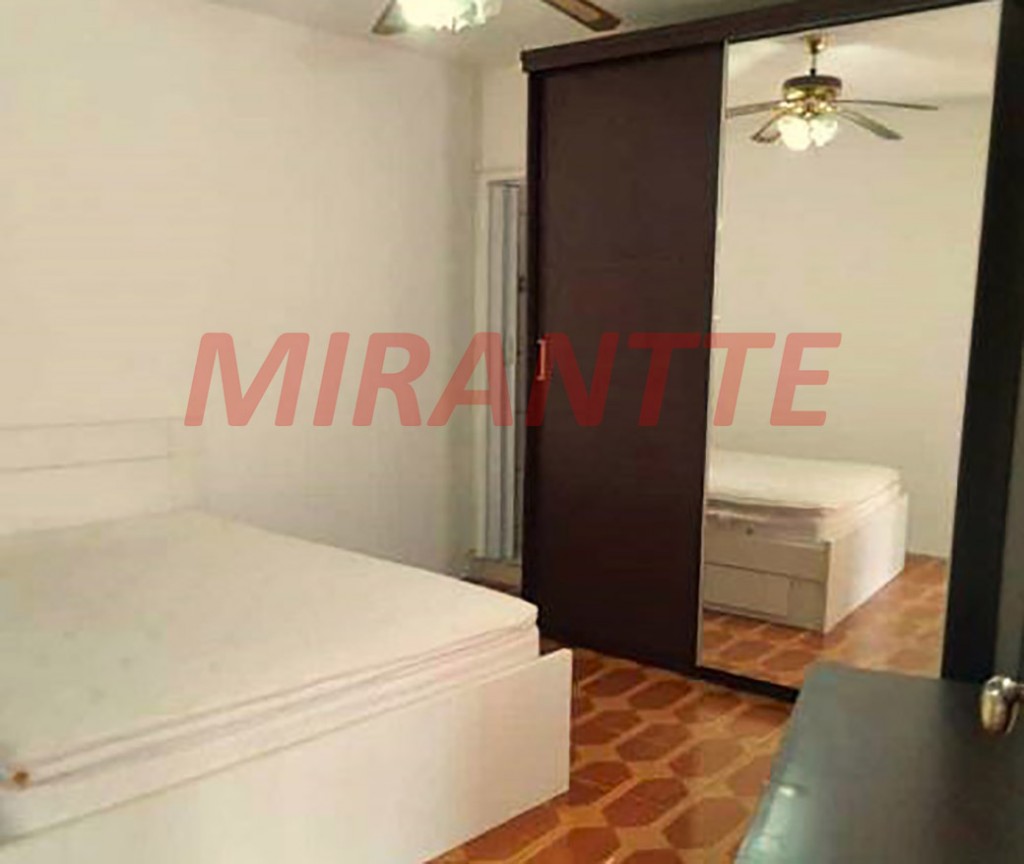 Sobrado de 200m² com 3 quartos em Jardim Peri