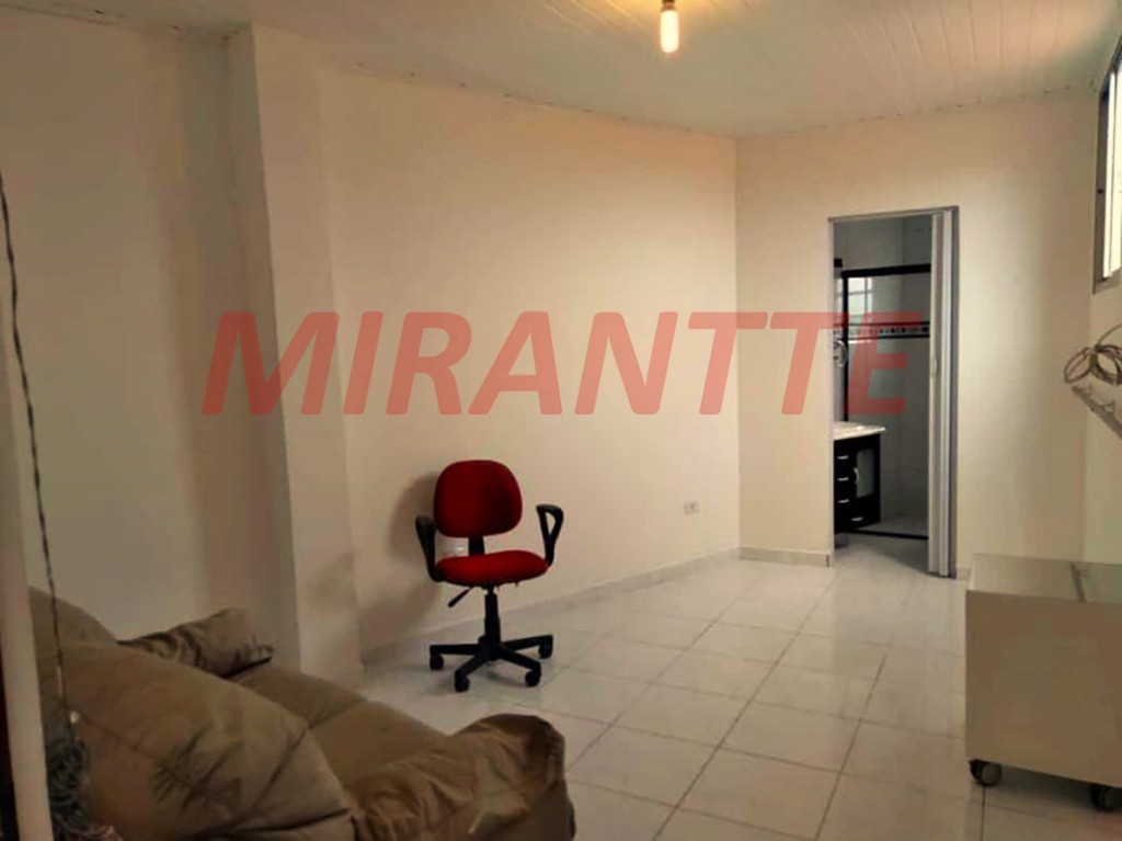 Sobrado de 200m² com 3 quartos em Jardim Peri