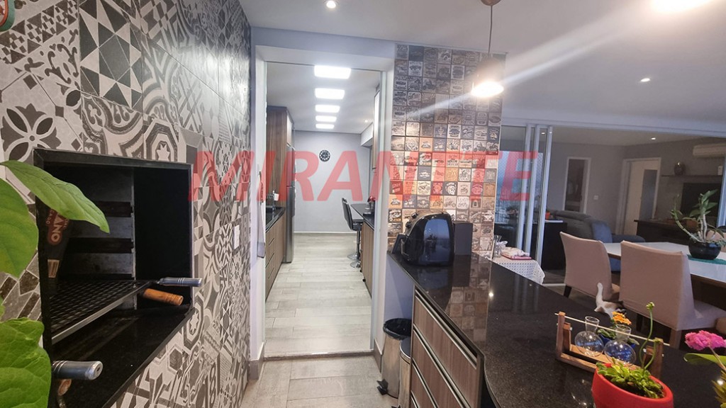 Apartamento de 133m² com 3 quartos em Santana