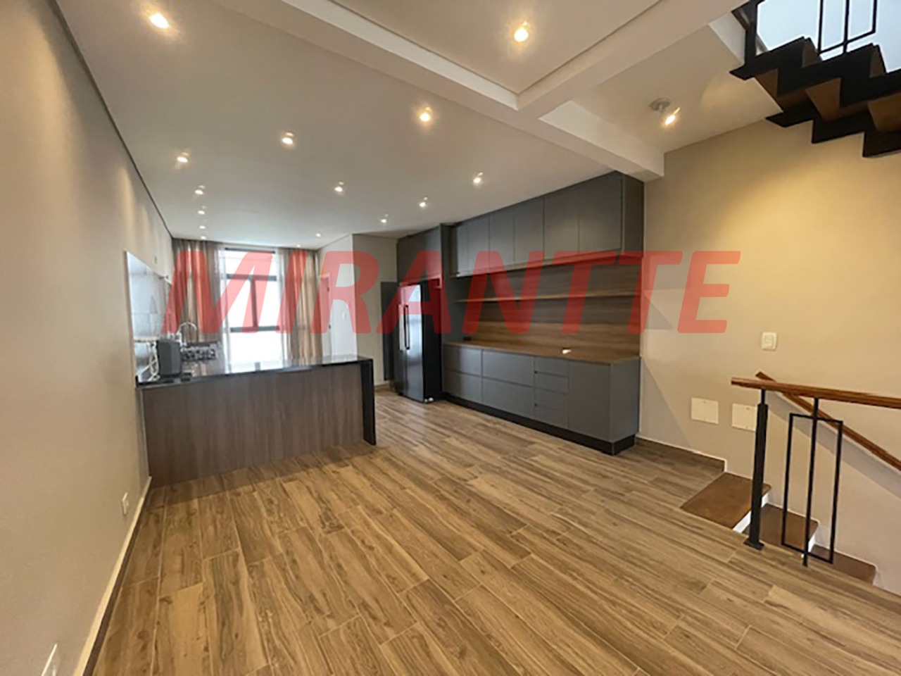 Sobrado de 189m² com 2 quartos em Jardim São Paulo