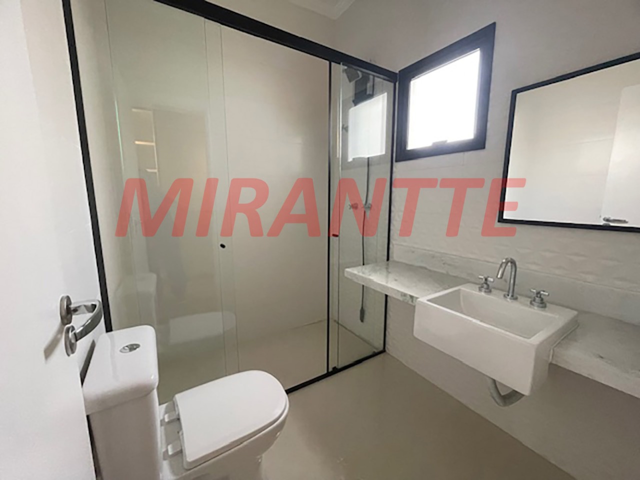 Sobrado de 189m² com 2 quartos em Jardim São Paulo