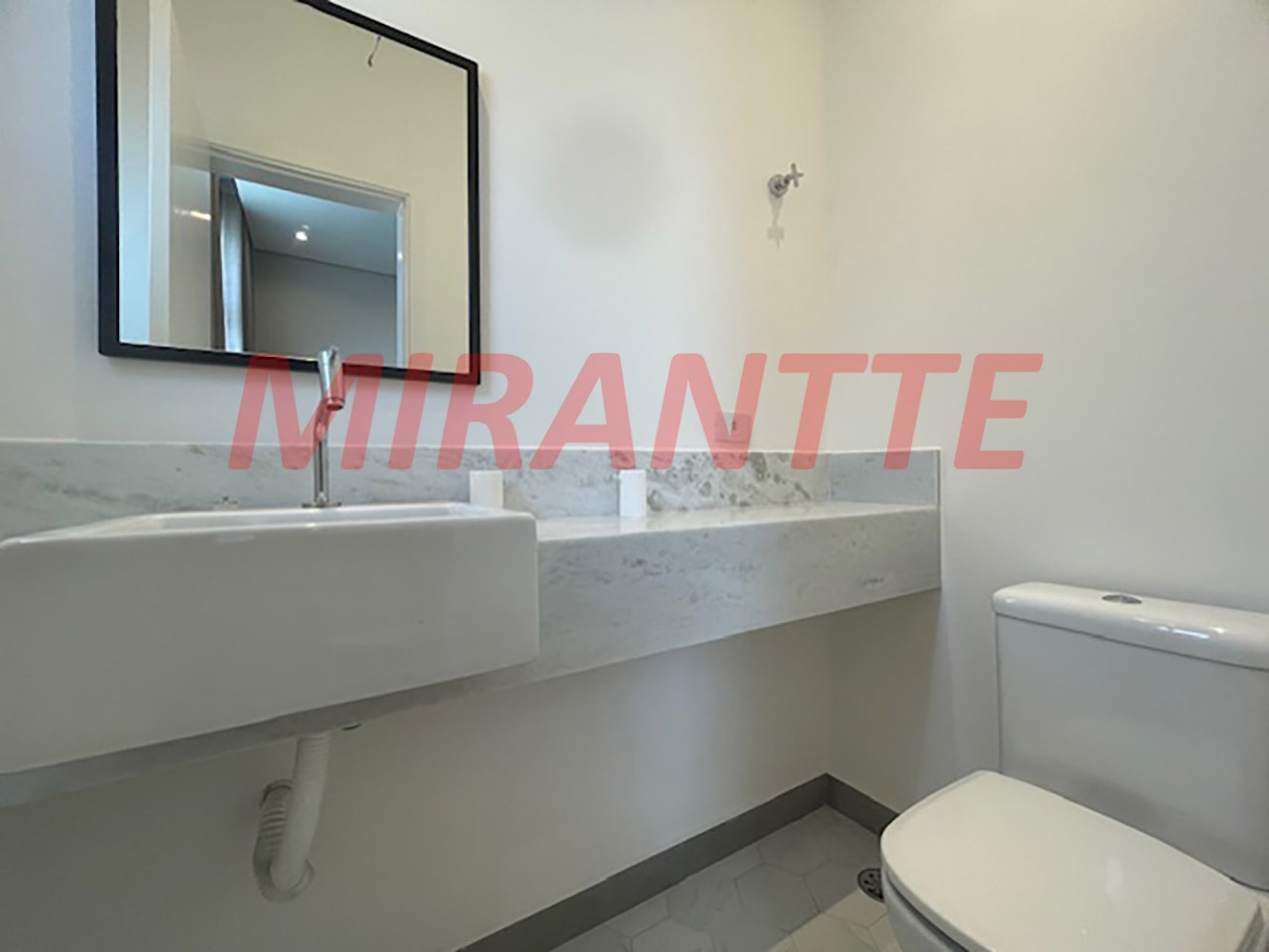 Sobrado de 189m² com 2 quartos em Jardim São Paulo