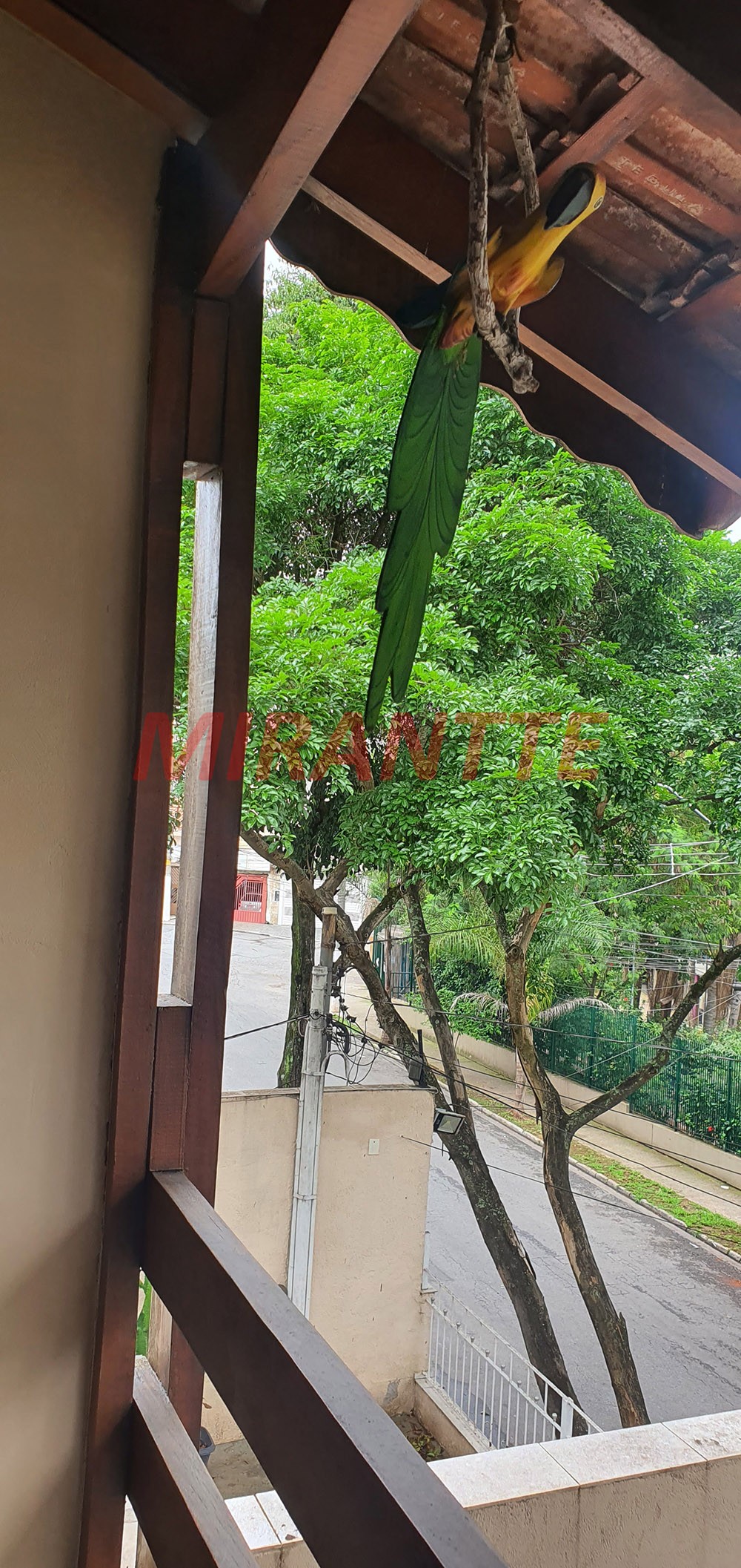 Sobrado de 210m² com 4 quartos em Parque Casa De Pedra