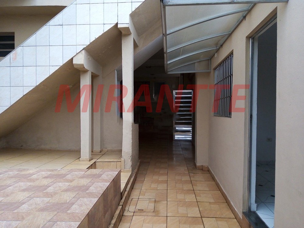Sobrado de 172m² com 7 quartos em Vila Ré