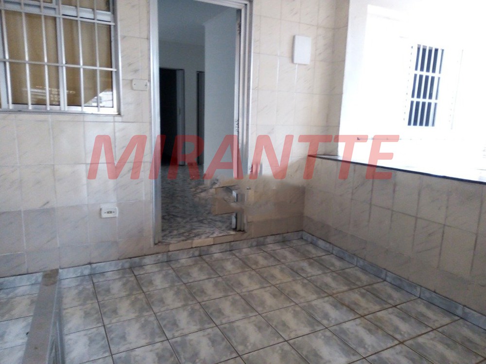 Sobrado de 172m² com 7 quartos em Vila Ré