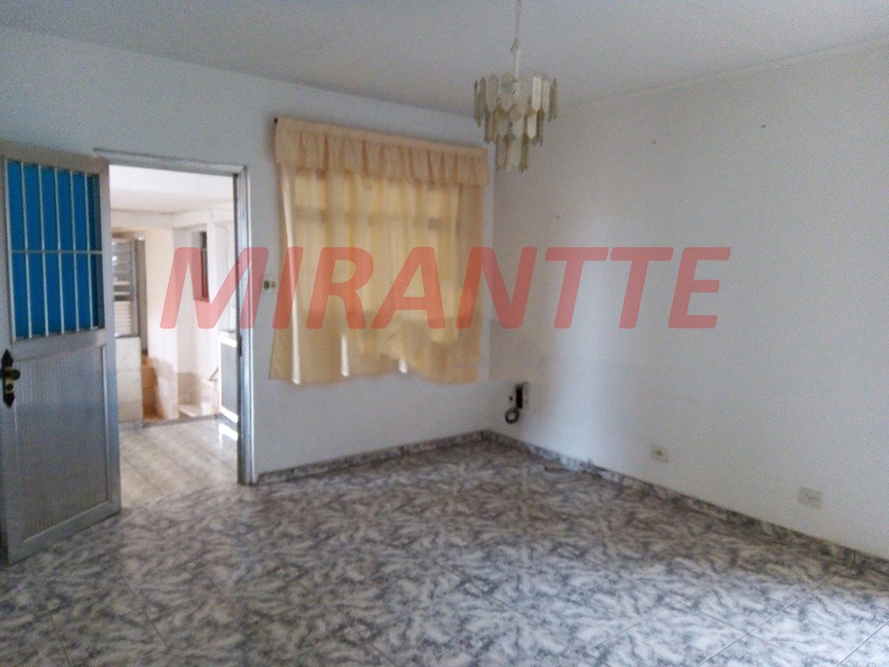 Sobrado de 172m² com 7 quartos em Vila Ré